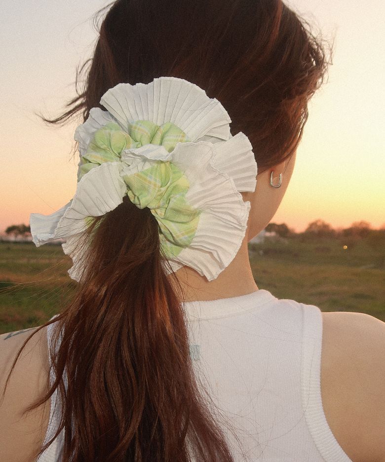 Sunkisssed Check Scunchie - Green