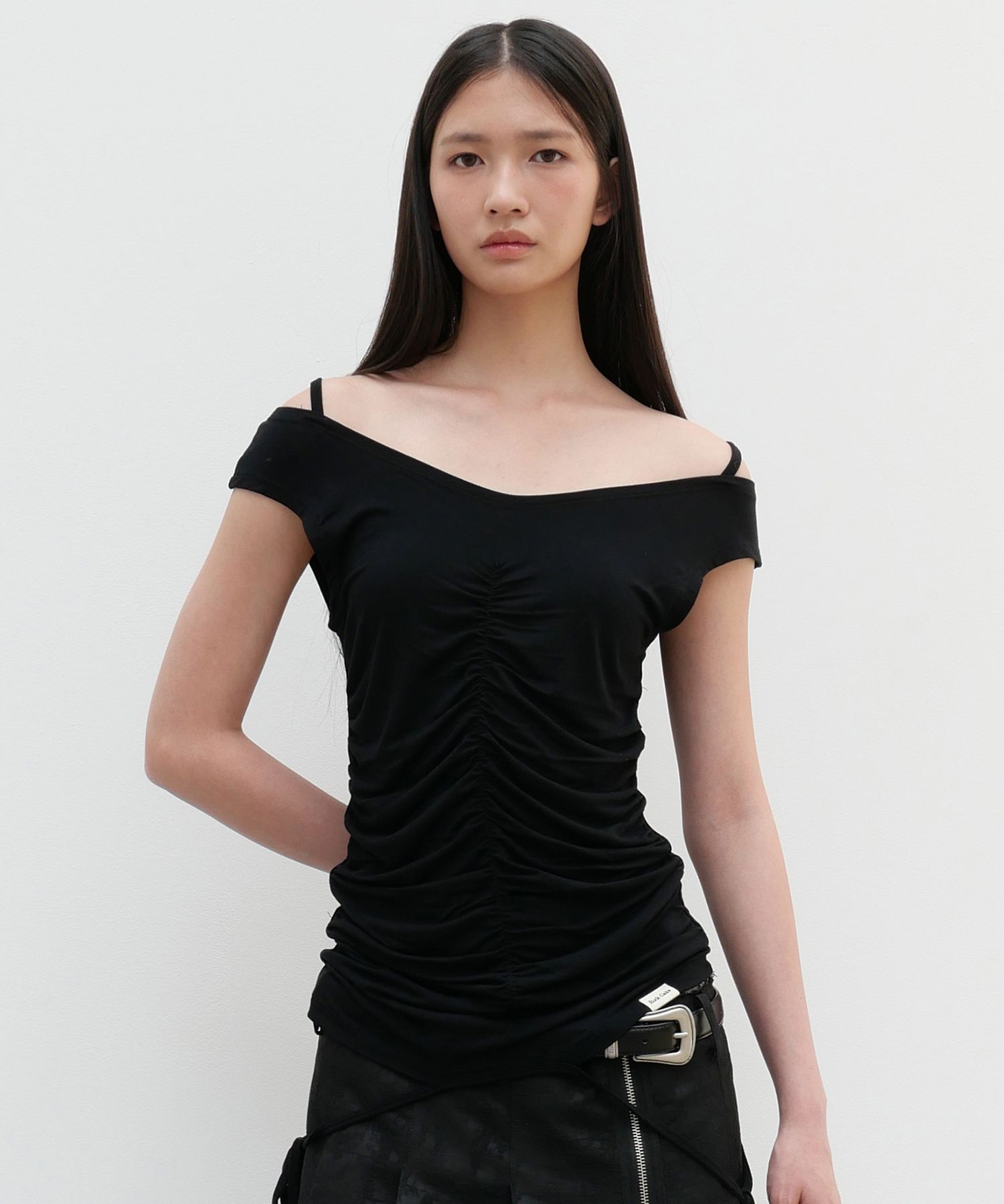 【ROCK CAKE】SHIRRING DRAW TOP 3カラー MUSINSA公式 | ROCKCAKE Shirring Draw Top - White