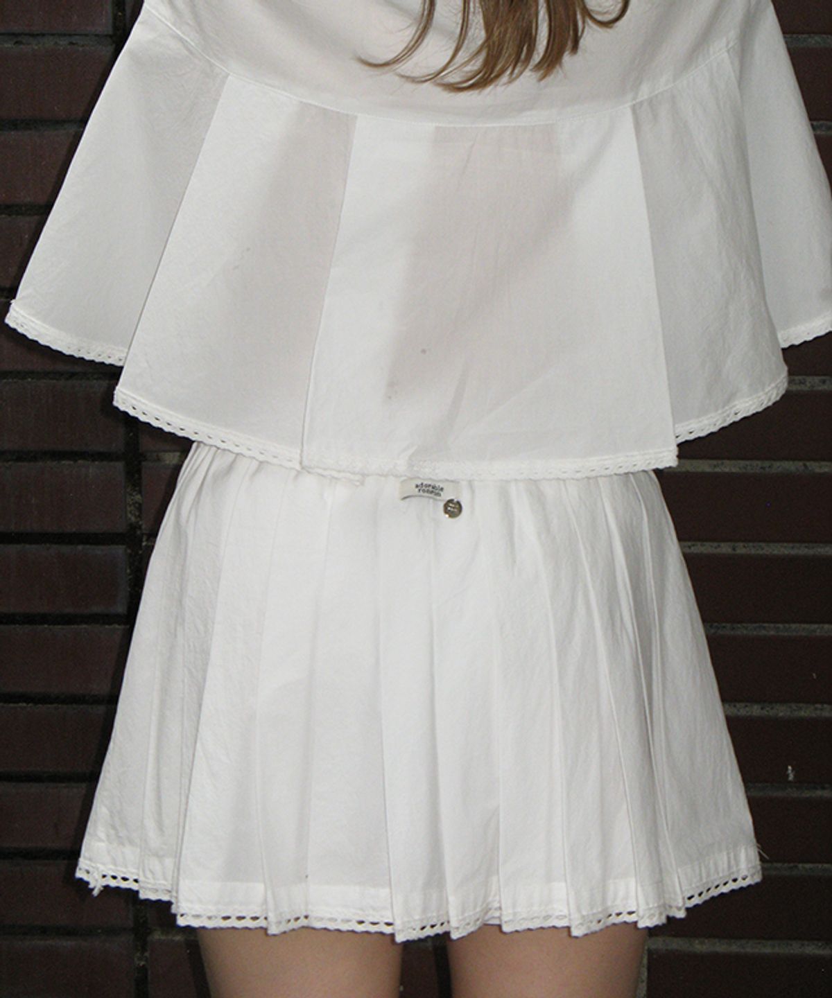 론론(RONRON) BABY PLEATED PANTSKIRT WHITE