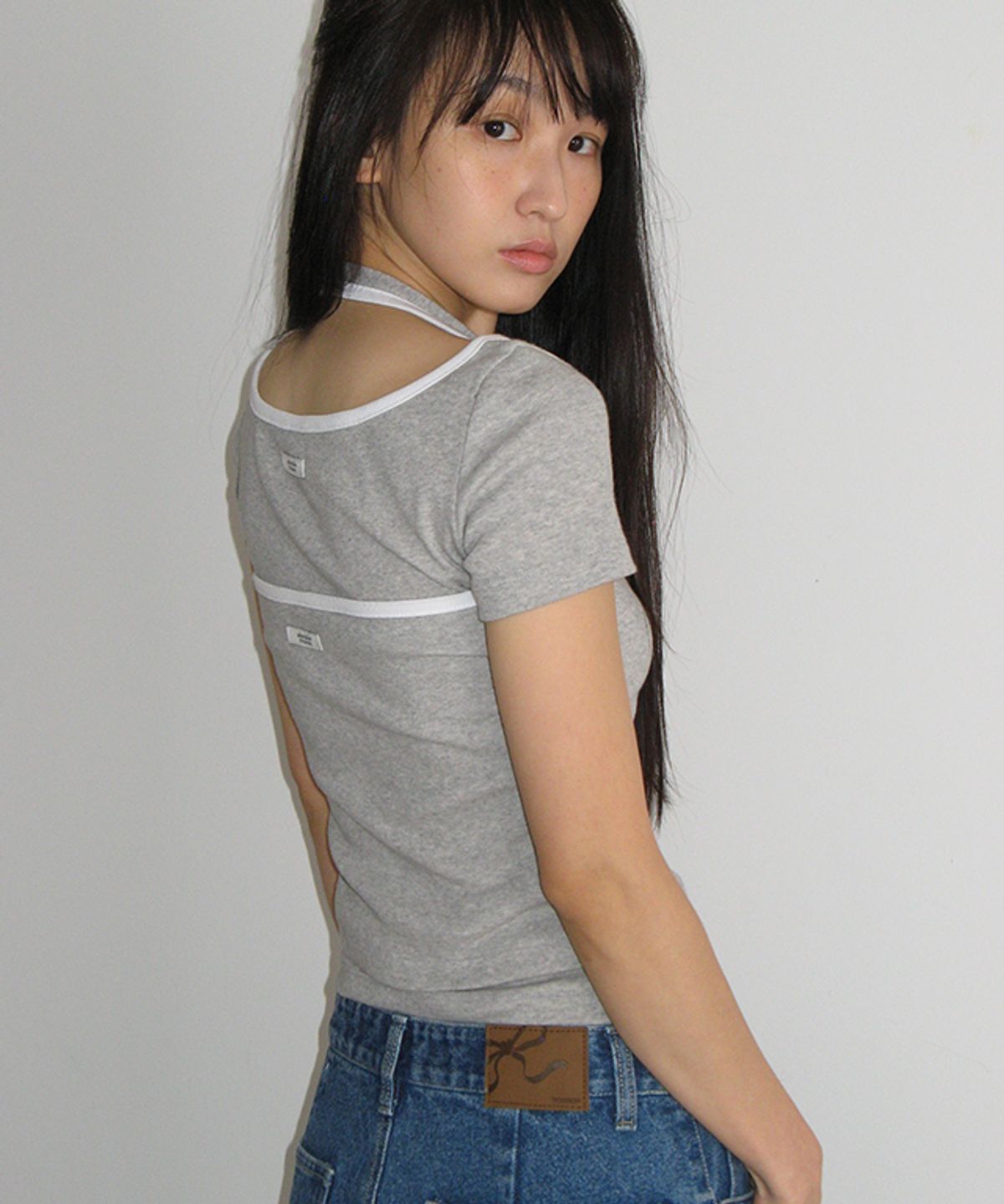 론론(RONRON) LAYERED HALTER RINGER T SHIRT GREY