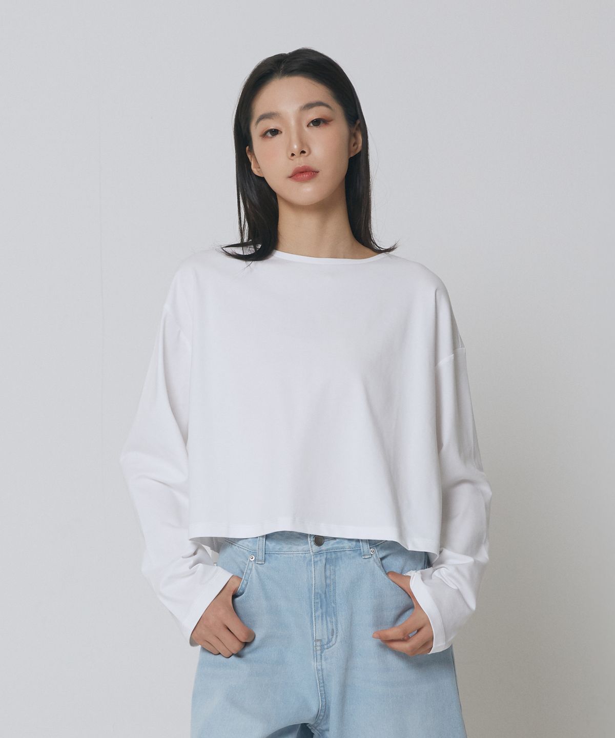 익스프레스홀리데이(EXPRESSHOLIDAY) 베이직 크롭 티셔츠_화이트