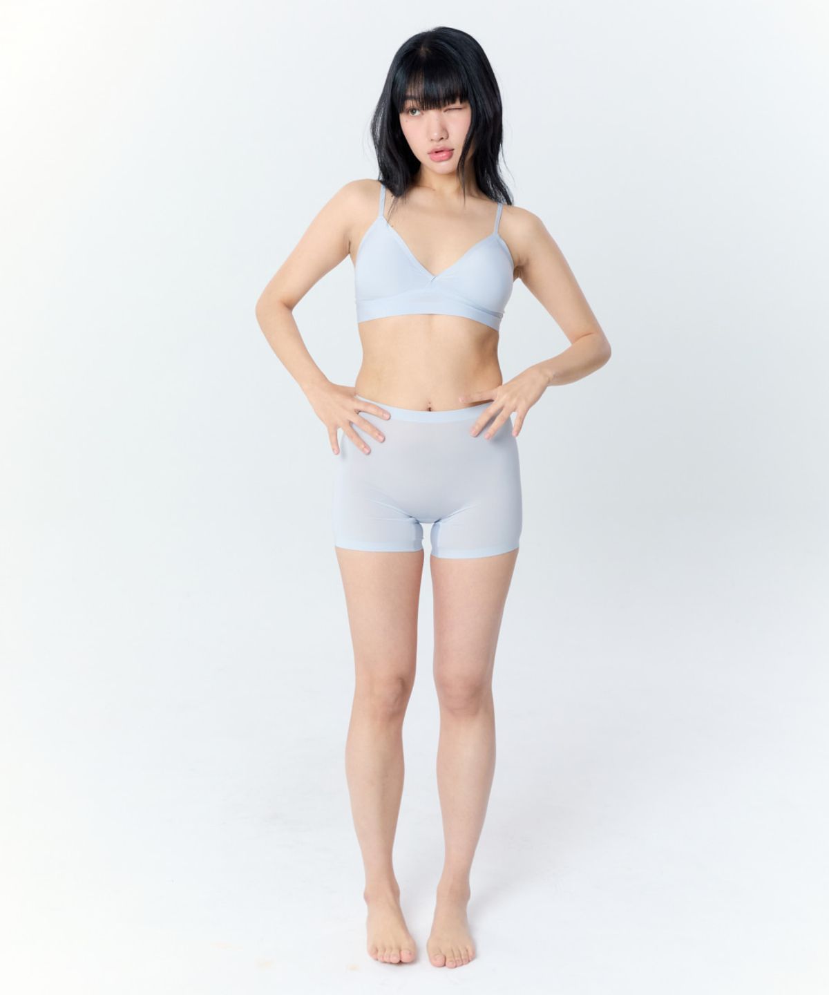 시스티(SISTIE) 풀라 5.0 숏 브라렛 드로즈 SET