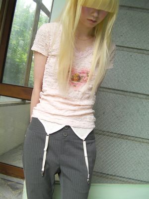 로즈 하트 엔젤 티셔츠 (베이비핑크)