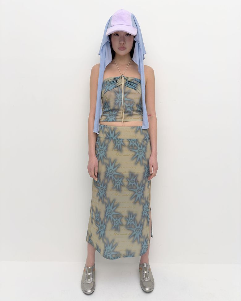 Mural mesh skirt Sand
