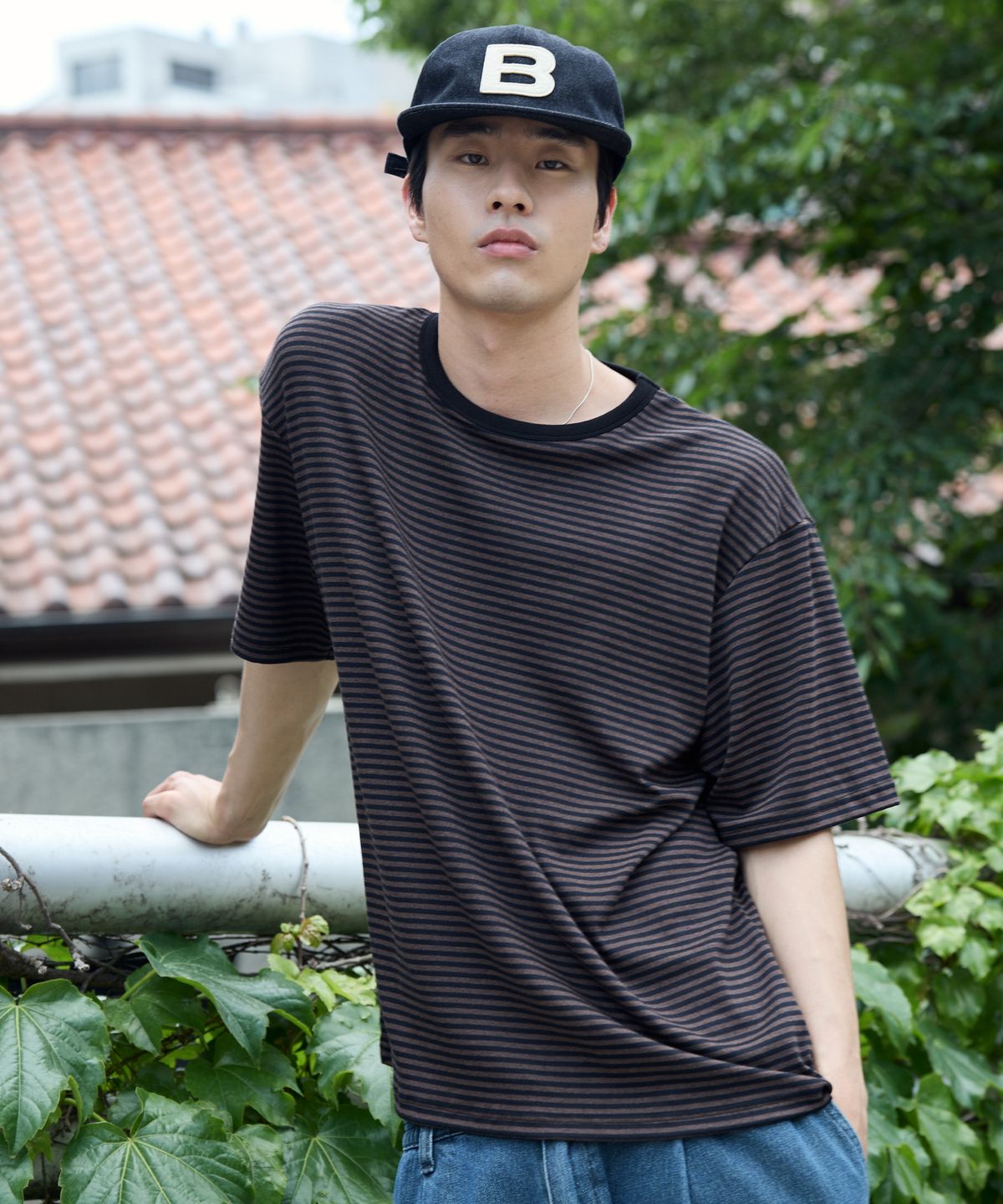발루트(BALLUTE) DUSTY STRIPE HALF SLEEVE (BROWN & BLACK)