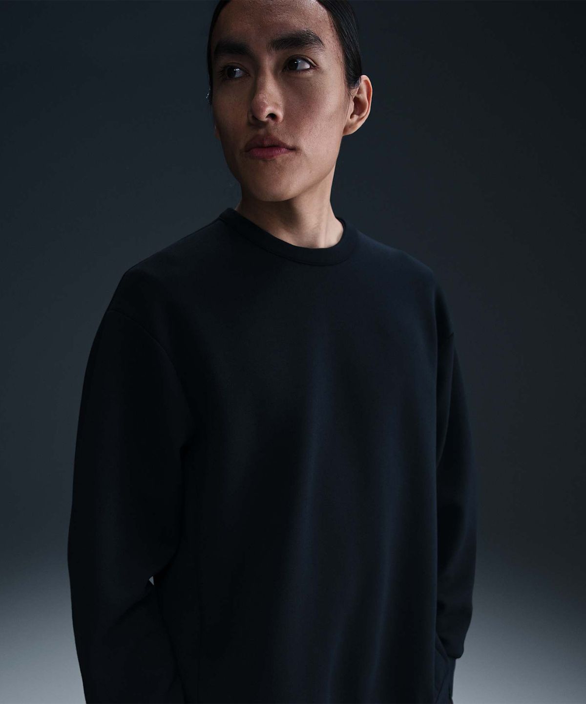 나이키(NIKE) 24.7 임파서블리소프트 드라이 핏 크루 M - 블랙:다크 스모크 그레이 / HQ6965-010