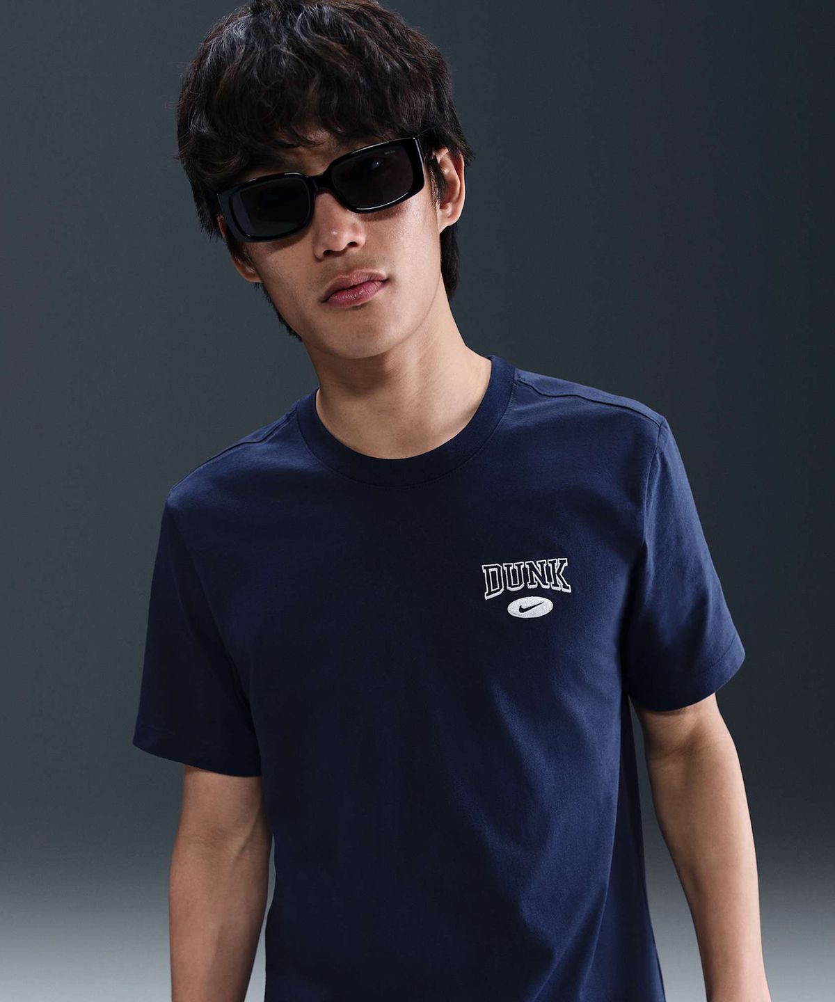 나이키(NIKE) 스포츠웨어 티셔츠 M - 미드나이트 네이비 / HJ0773-410