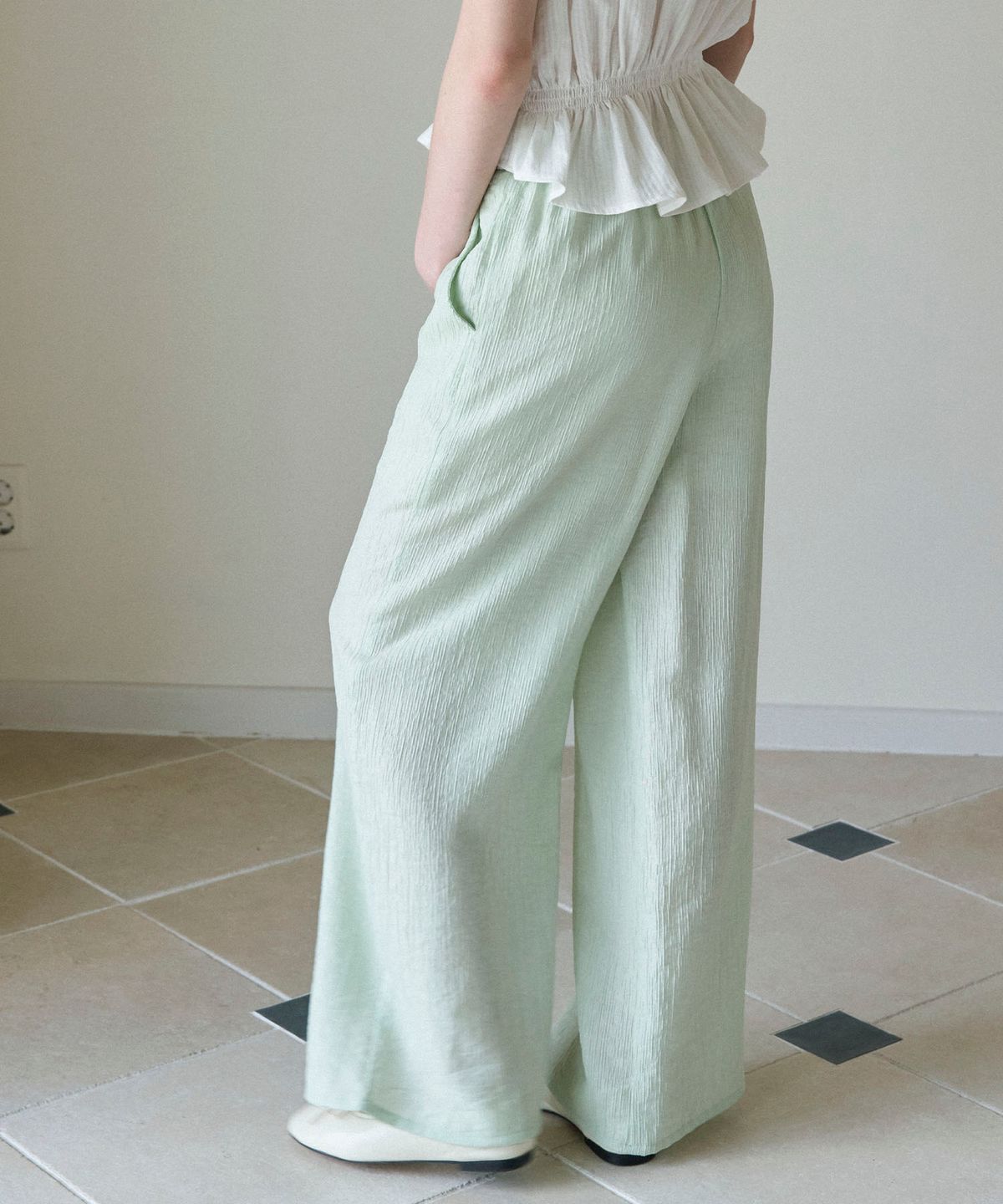 쏘이르(SO IR) WRINKLE WIDE BANDING PANTS - MINT