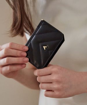 Aube quilting wallet_Black
