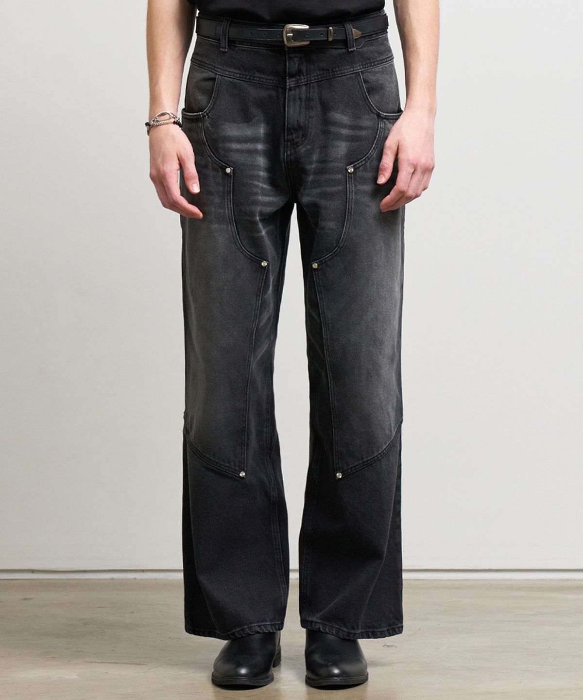 라드픽션(RAD FICTION) DEACON CARPENTER WIDE FIT DENIM JEANS / WASHED BLACK