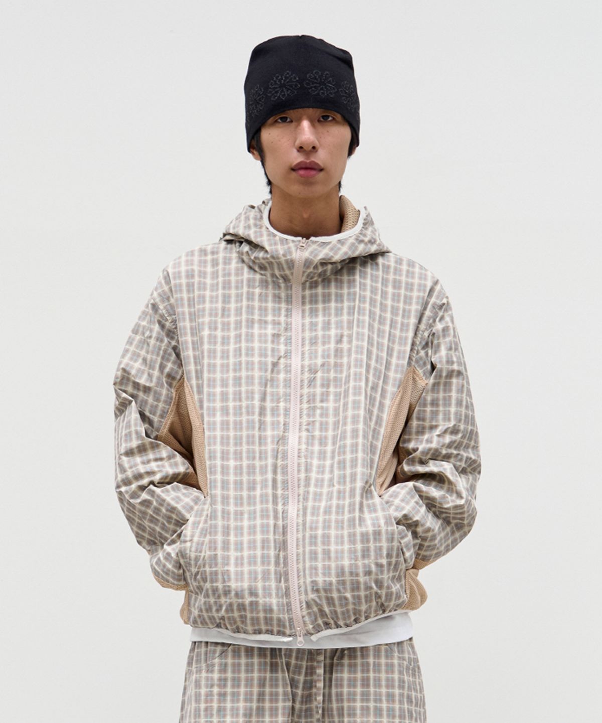 9999아카이브(9999ARCHIVE) Check Nylon Mesh Windbreaker