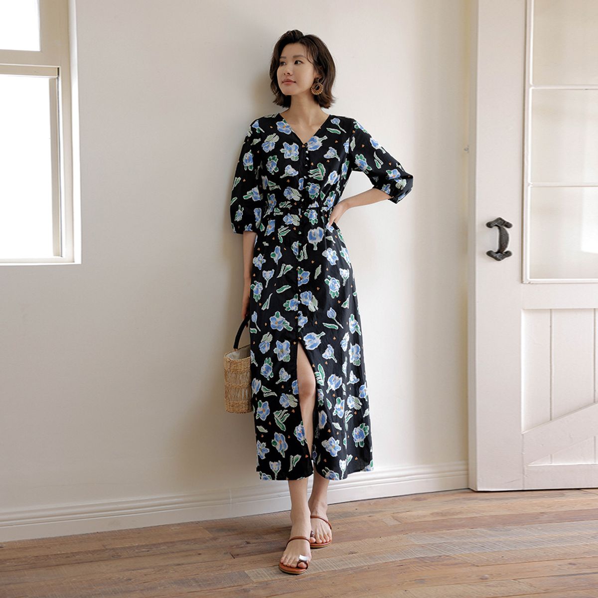 랭썬(LANGSON) LS_Flower shadow french dress