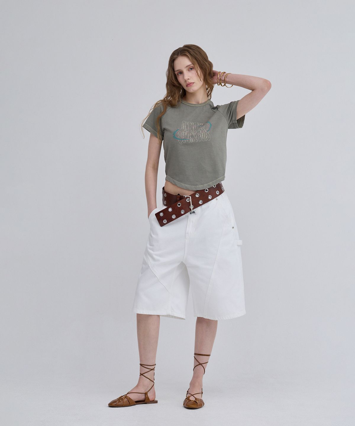케이지엠(KZM) 레글런 피그먼트 반팔 티셔츠 KHAKI