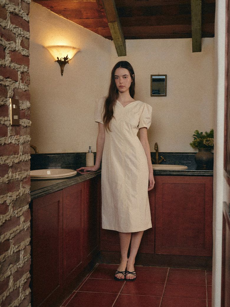 Hershy Heart-neck dress