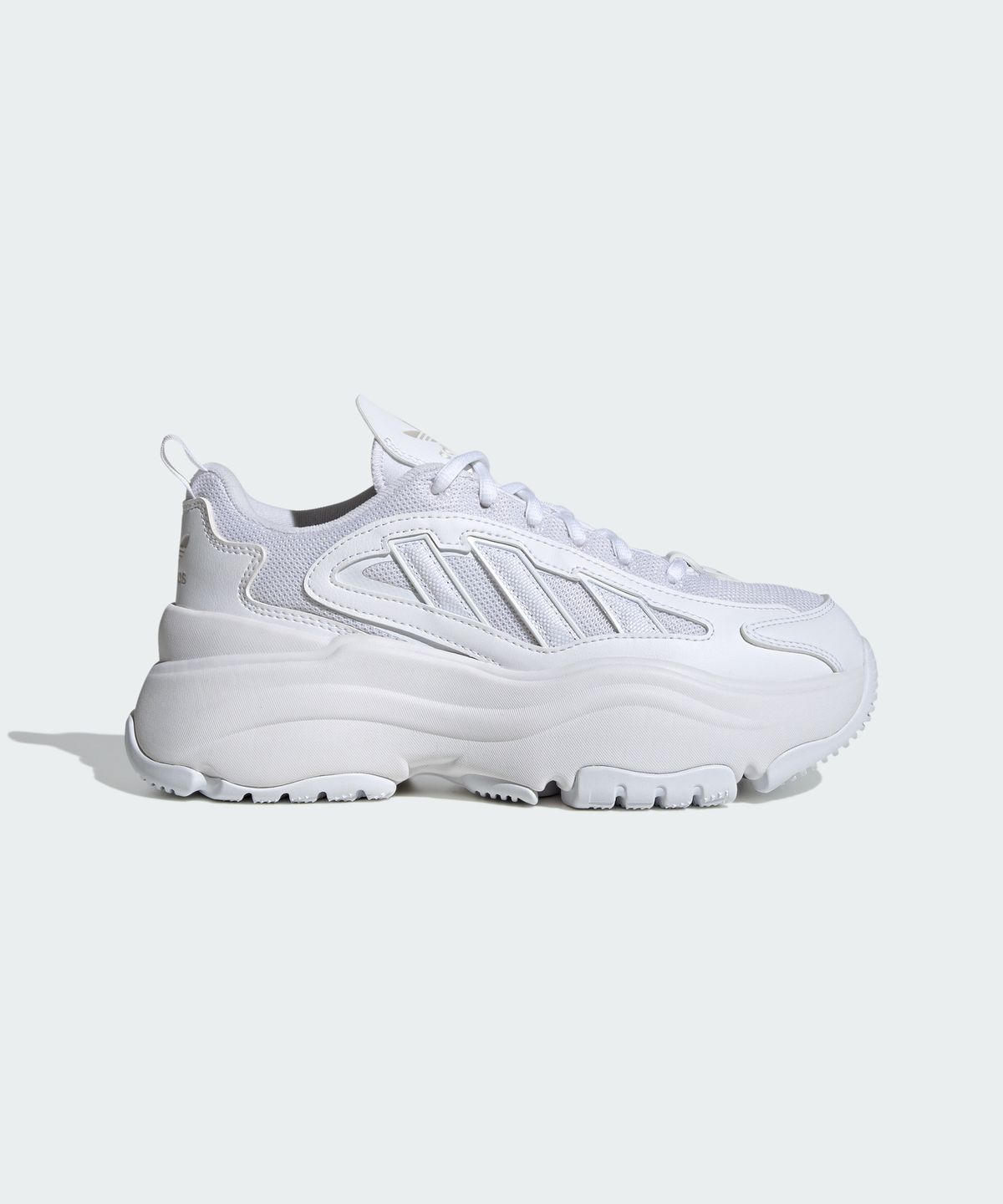 아디다스(ADIDAS) 오즈가이아 IG6047