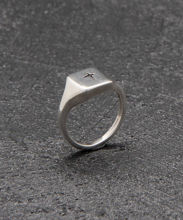 star pinky ring