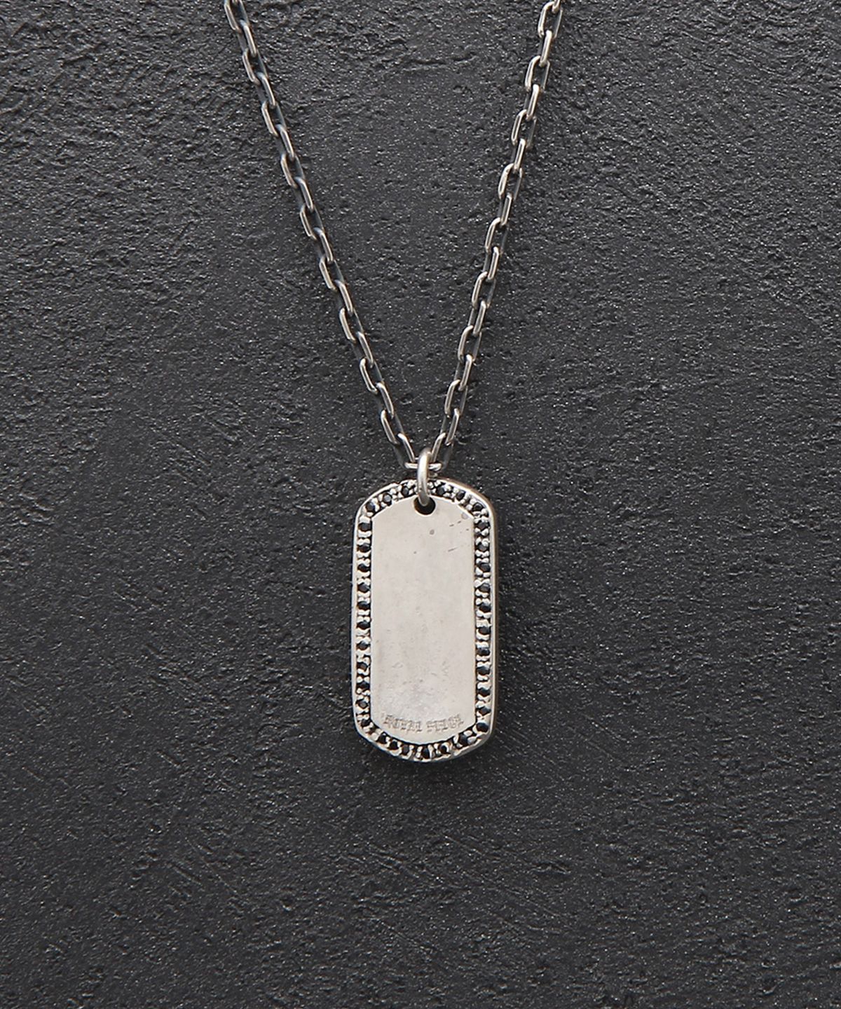 로얄피스(ROYAL PIECE) Black CZ dog tag pentant