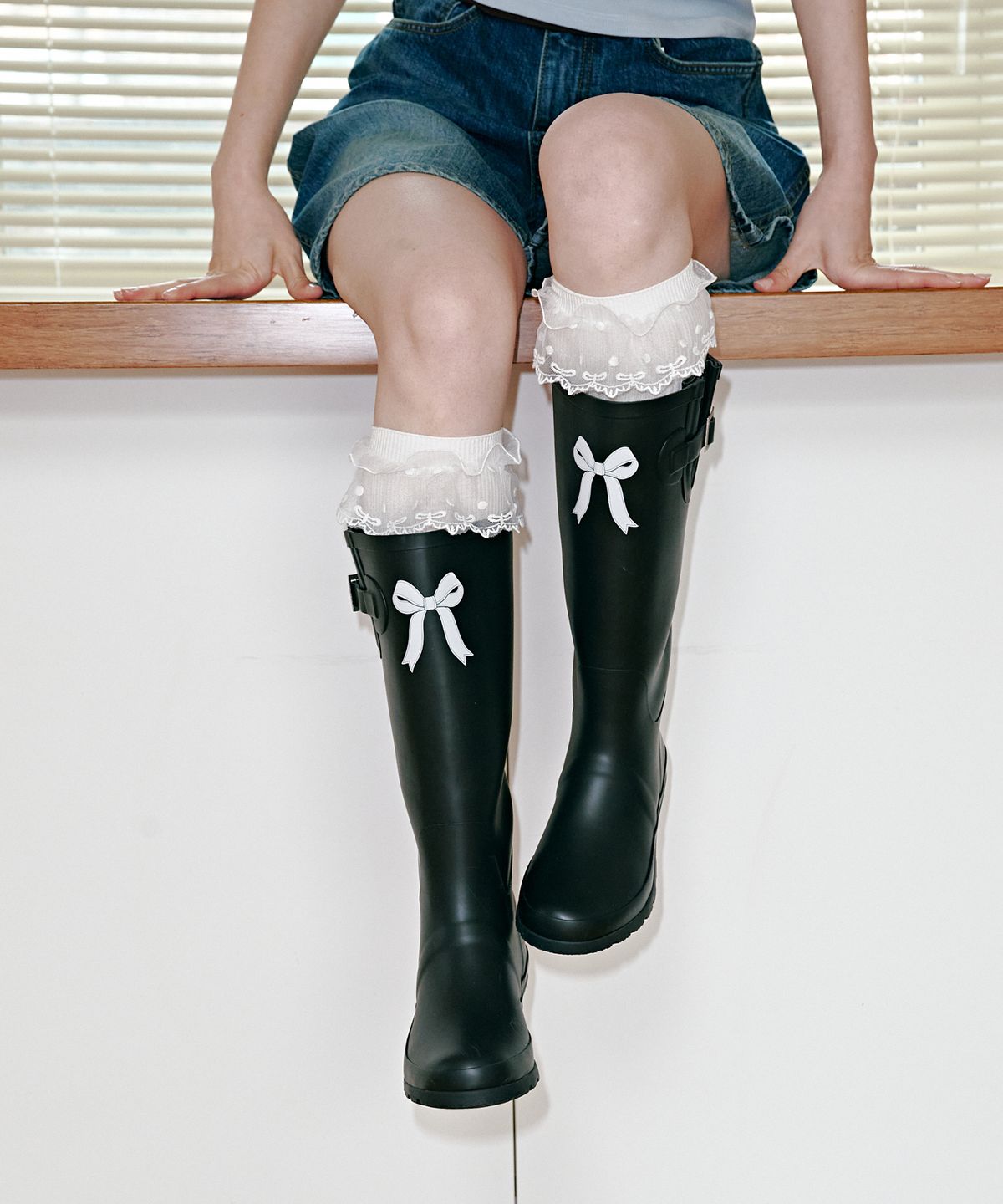 포른른(FORRR) Ribbon Rainboots - Black