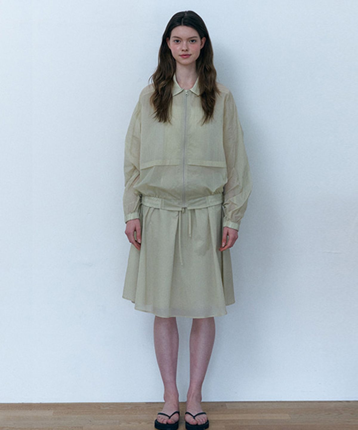 샵아라(SHOP,ARA) Madeleine Sheer wind breaker_Beige