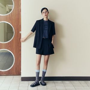 뒤트임 오버핏 반소매자켓 AR2EJ460