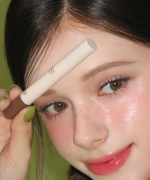 에이오유 촘촘 아이브로우밤