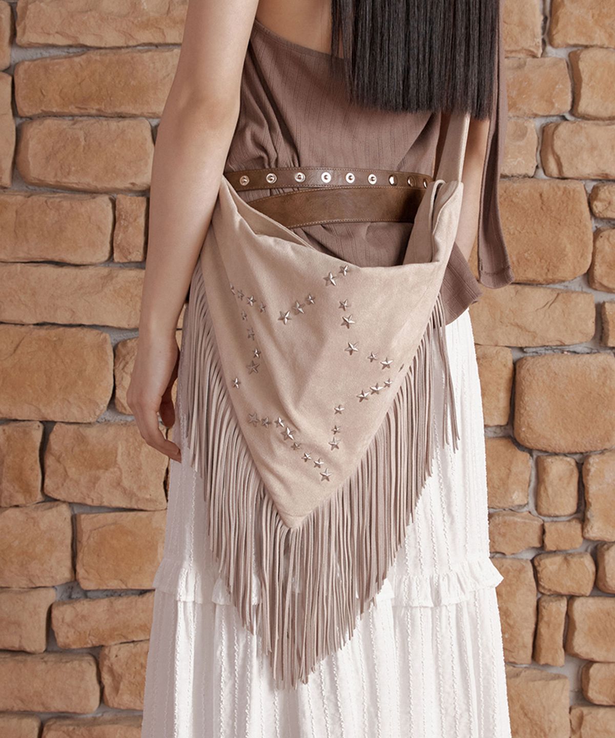 셀리테일즈(CELITAILS) STAR FRINGE SUEDE BAG_IVORY