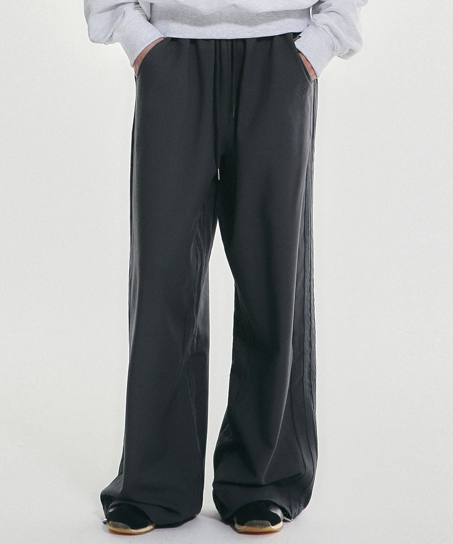 MUSINSA公式 | NICK&NICOLE SIDE LINE STRING SLACKS_CHARCOAL