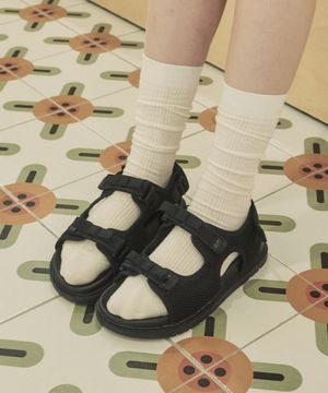 메쉬 리본 샌들 EBAL157346