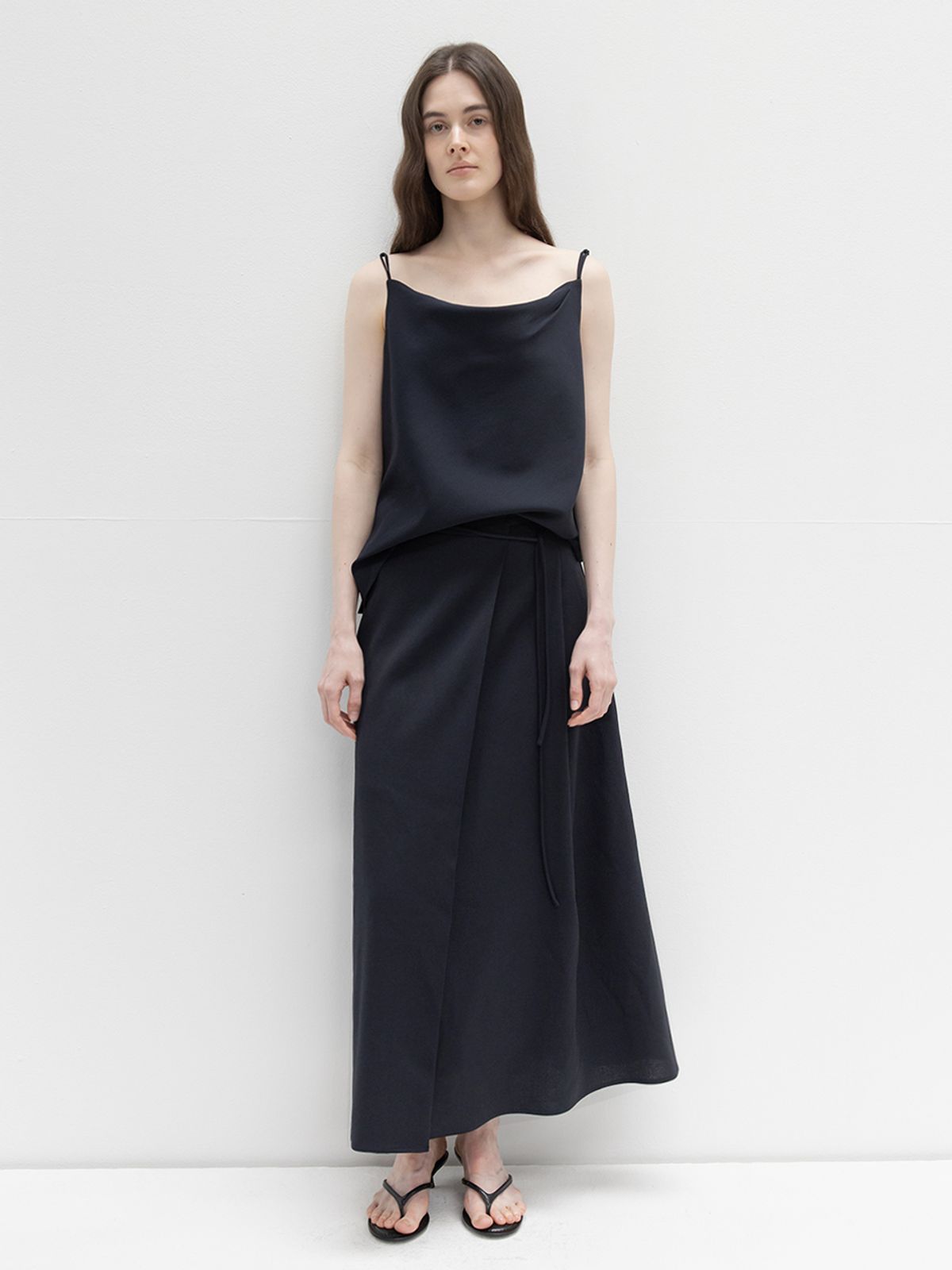 레이스(RRACE) Wrap Maxi Slit Skirt_Dark Navy