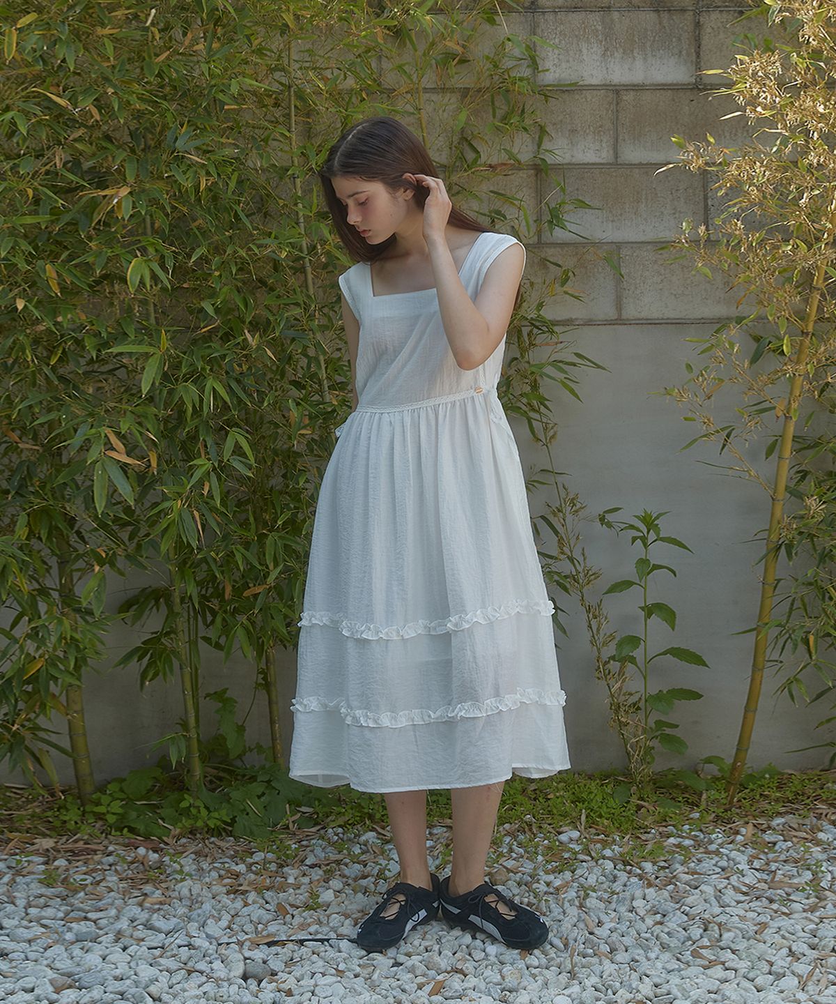 아노에틱(ANOETIC) ANC SQUARE NECK LACE WAIST DRESS_WHITE