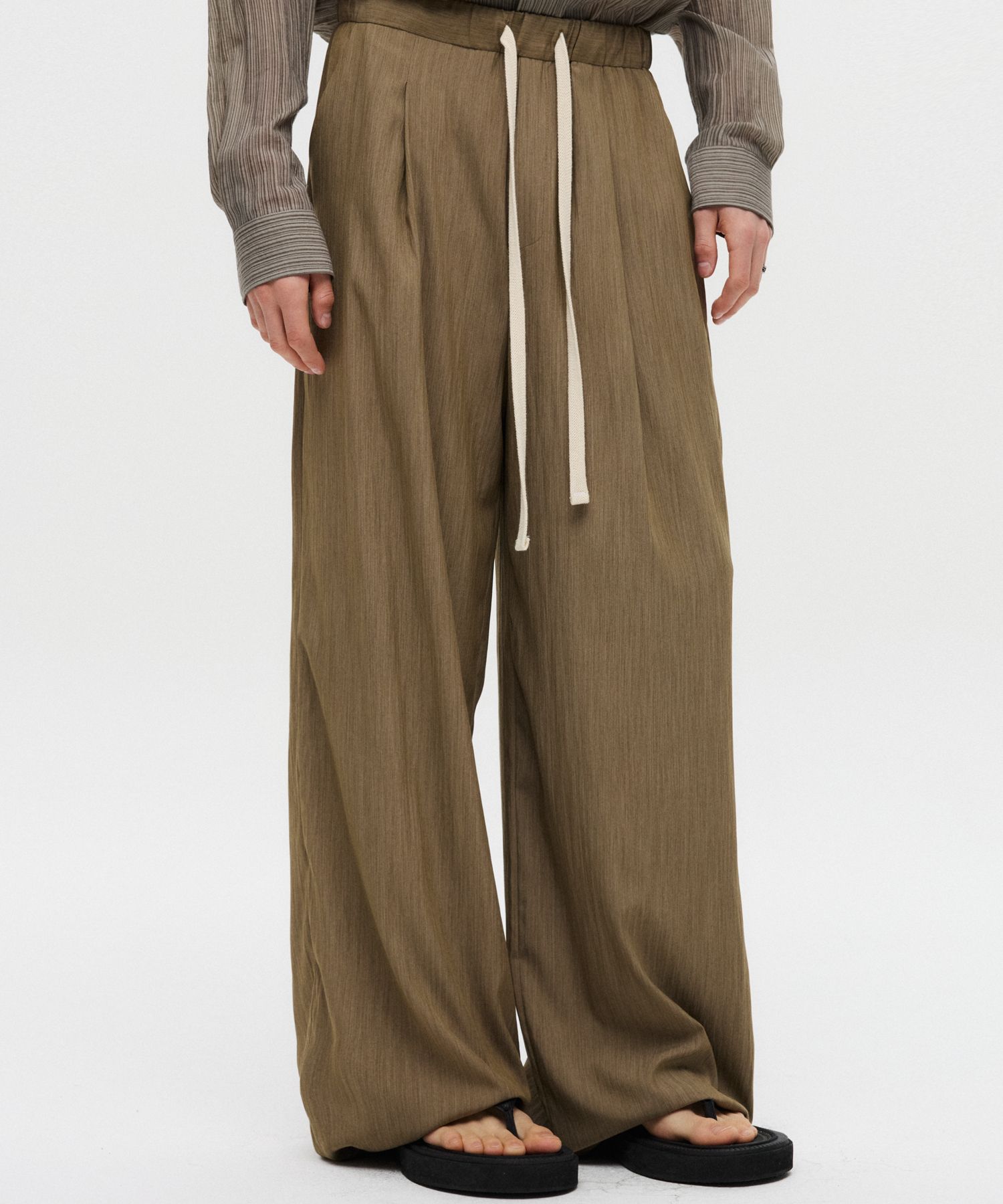 スラックス DNSR Summer one-tuck wide pants 5SH146 MUSINSA | DNSR Summer one-tuck wide pants black