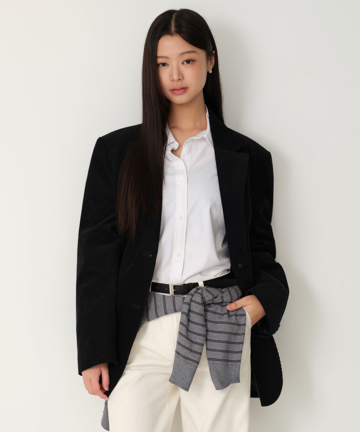 무신사 스탠다드 우먼(MUSINSA STANDARD WOMAN) 우먼즈 11W 코듀로이 오버사이즈 블레이저 [블랙]