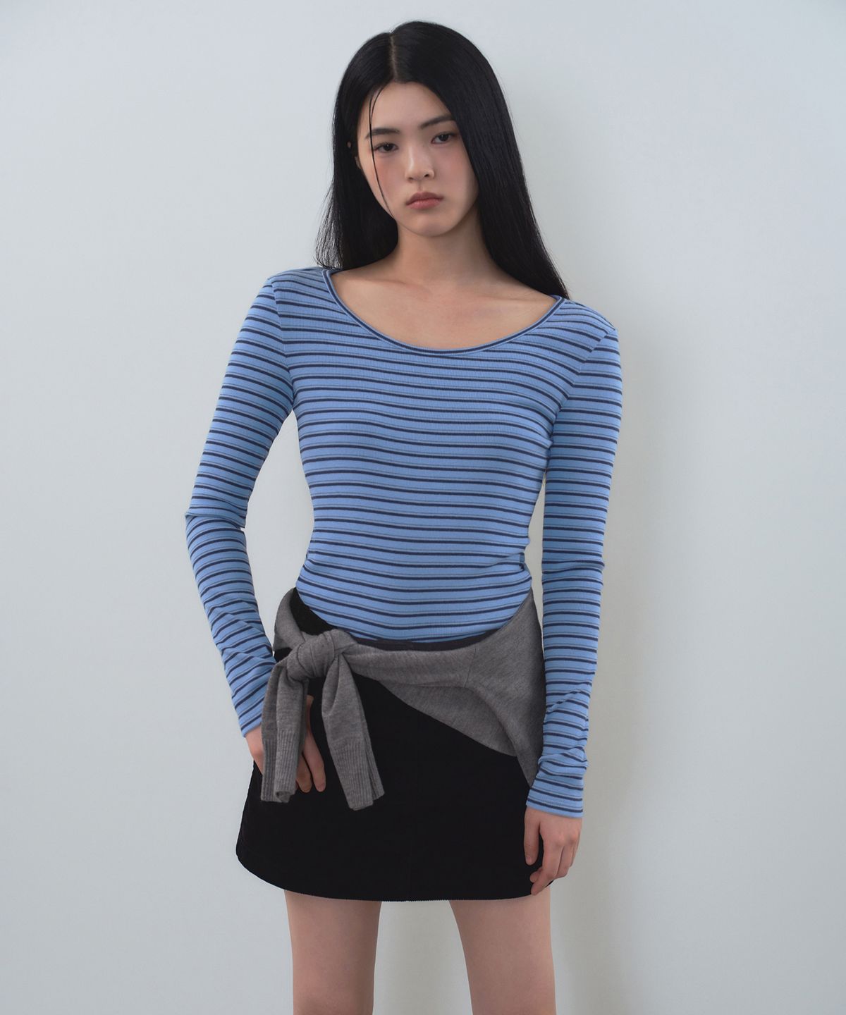 무신사 스탠다드 우먼(MUSINSA STANDARD WOMAN) 우먼즈 스트라이프 리브드 슬림 긴소매 티셔츠 [블루]