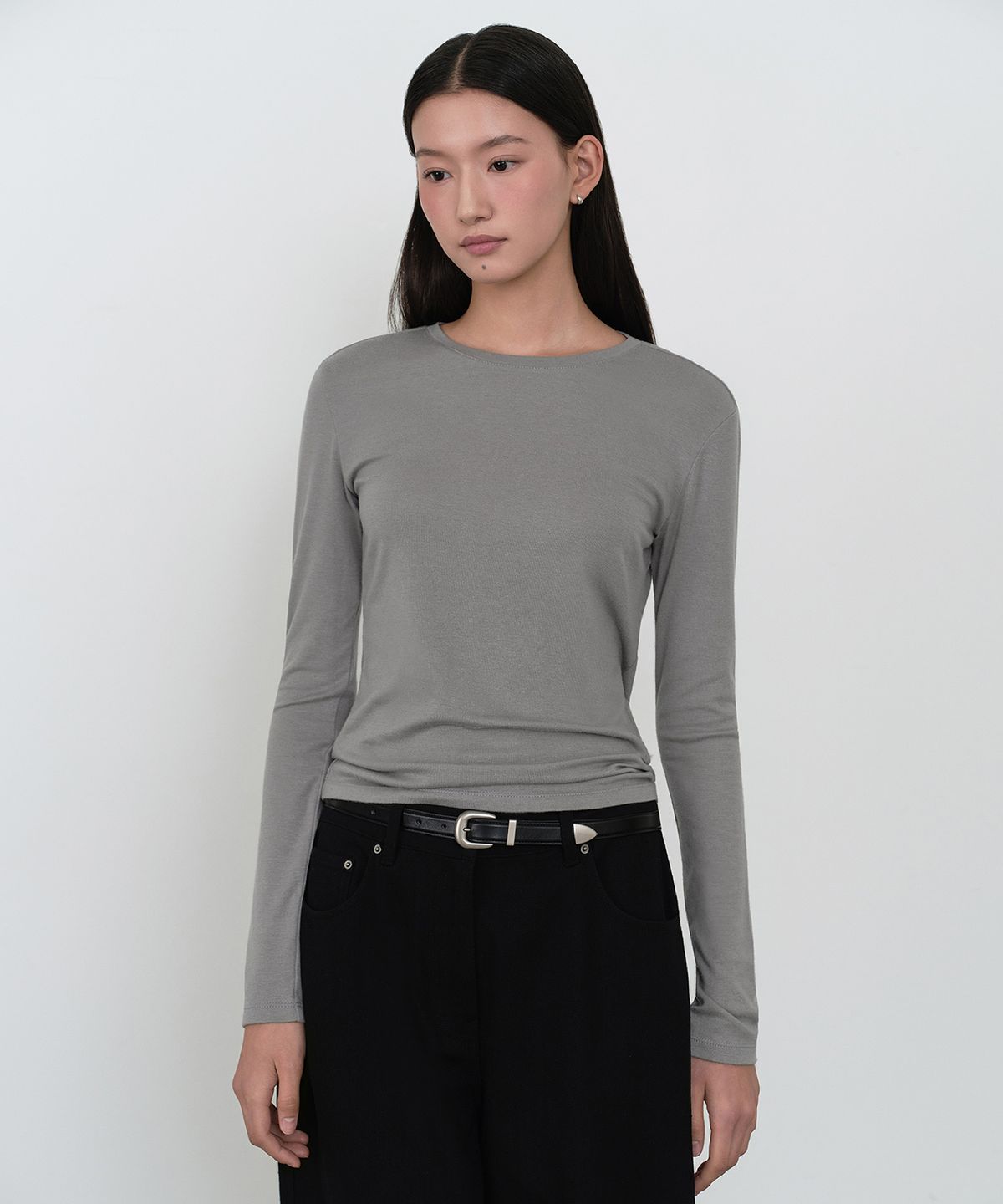 무신사 스탠다드 우먼(MUSINSA STANDARD WOMAN) 우먼즈 울 텐셀 슬림 긴소매 티셔츠 [미디엄 그레이]