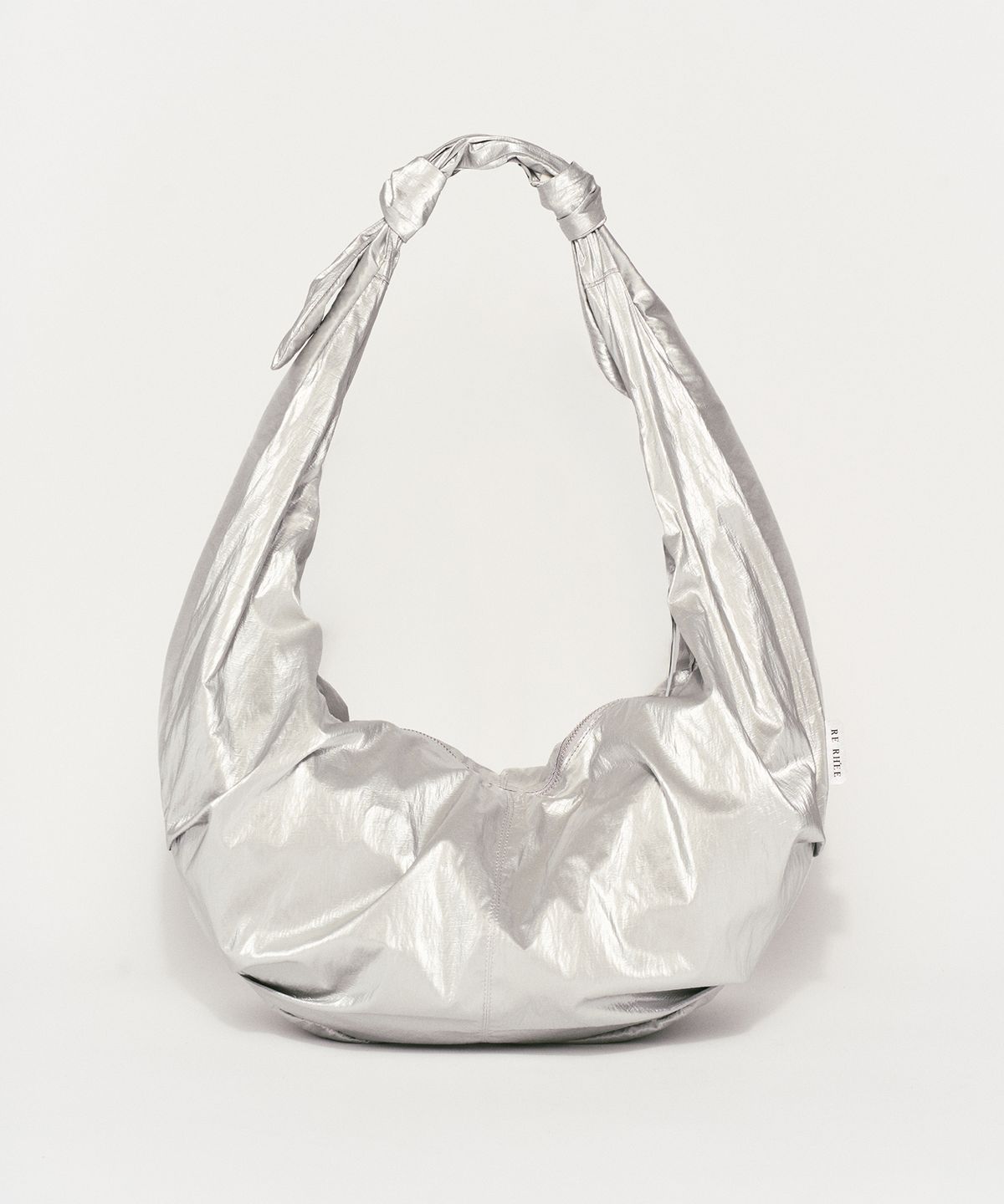 리이(RE RHEE) SLOUCHY HOBO BAG SILVER