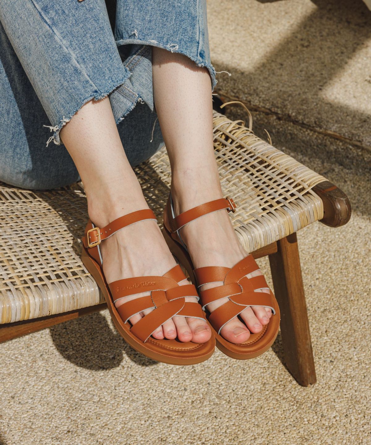 지저스온더워터(JESUS ON THE WATER) JESUS SANDAL Jebus  소가죽 스트랩 샌들 2cm  -JOW104 (5color)