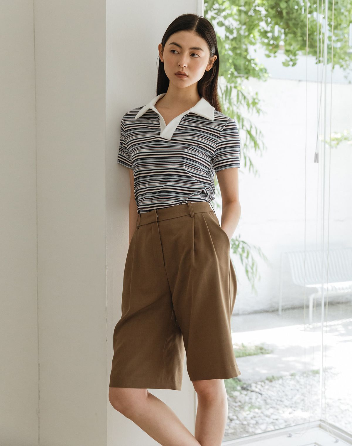 지에마르(GIEMAR) TWO TUCK BERMUDA PANTS BROWN 투 턱 버뮤다 팬츠 브라운