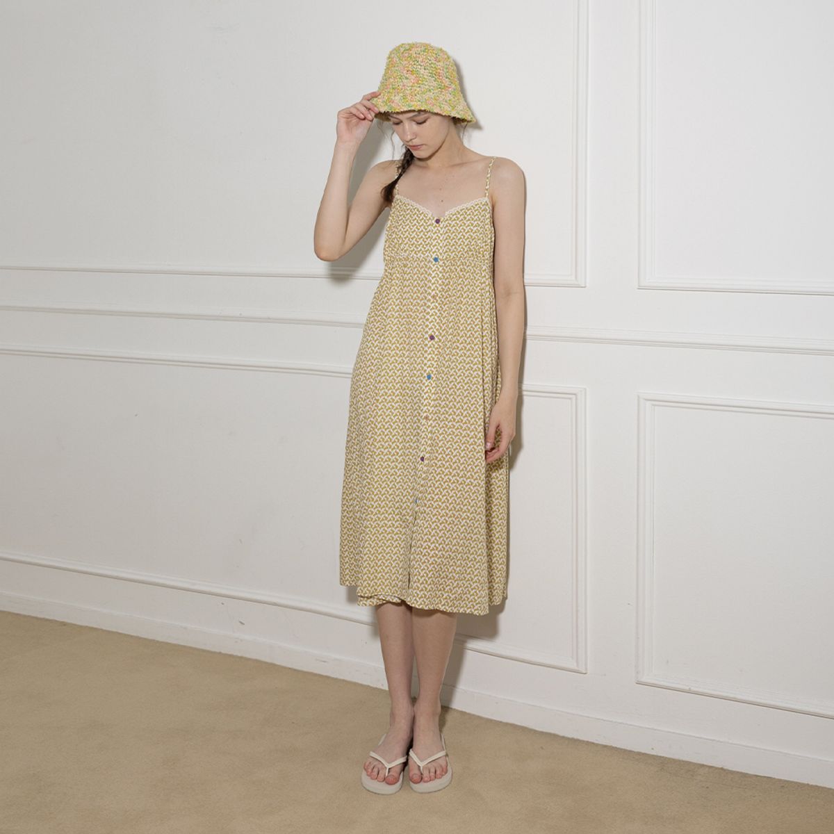 멜라니조이(MELANIE JOY) MJ_Diamond check sling pajama_2color