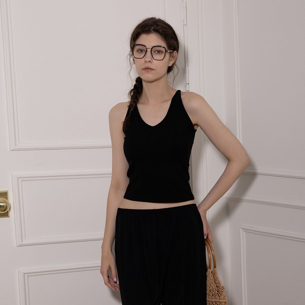 멜라니조이(MELANIE JOY) MJ_V neck summer tank top_2color