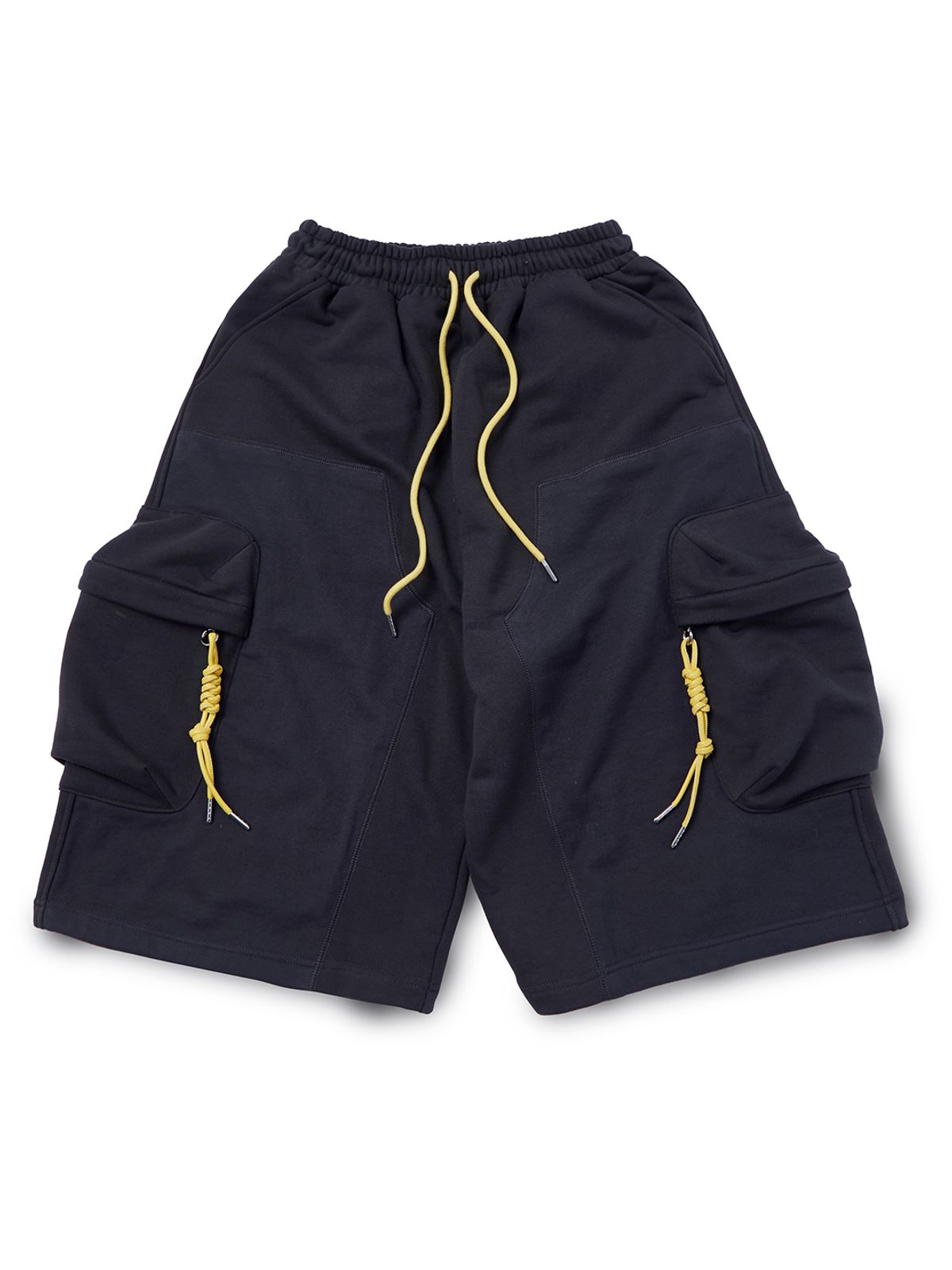가먼츠팹(GARMENTS FAB) Cargo Bermuda Sweatpants (CHARCOAL)