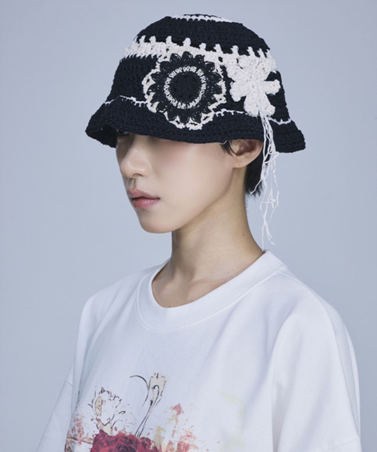 그레이티스트(THE GREATEST) Crochet Bucket Flower