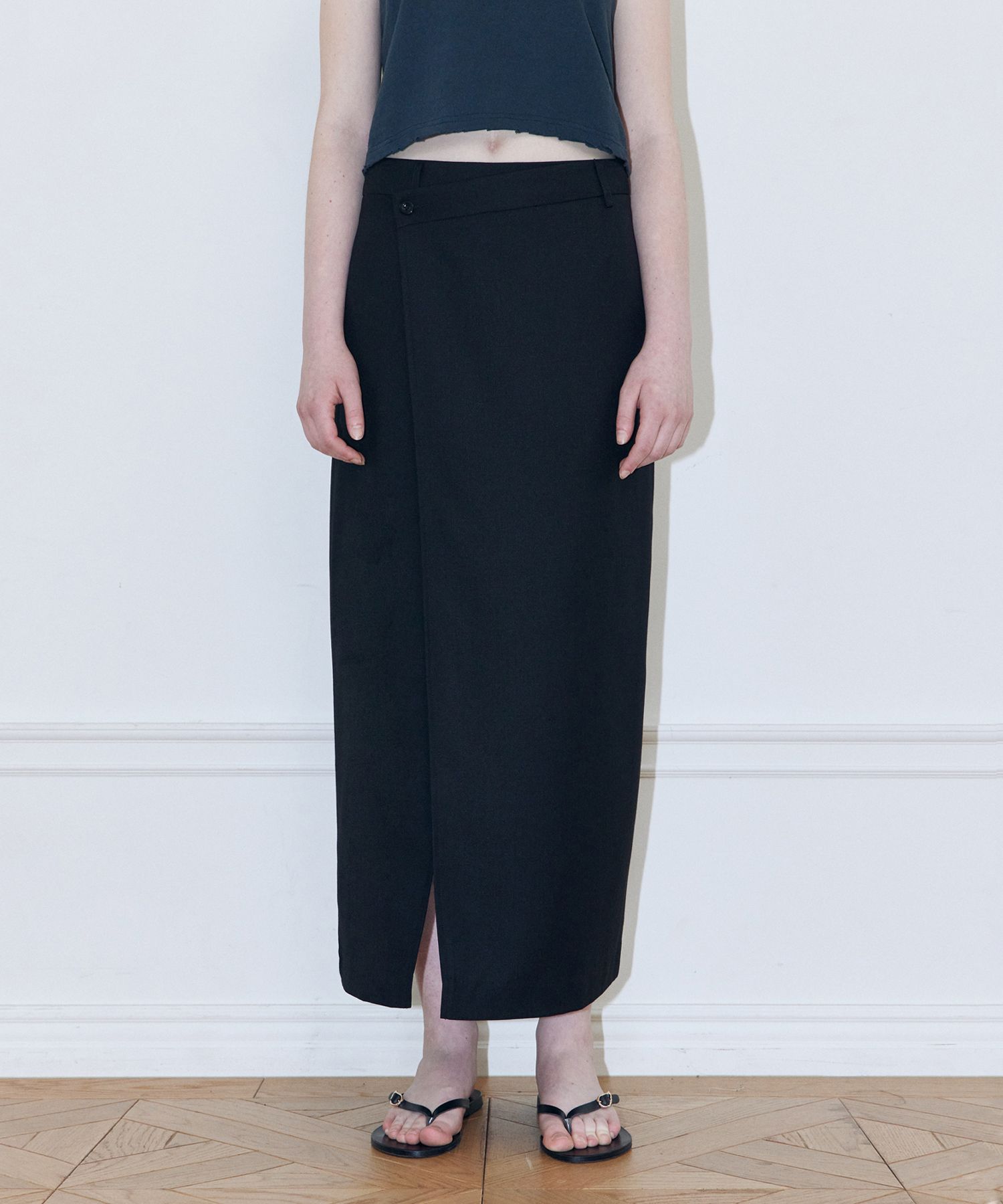 MUSINSA | LADY VOLUME Wrap Maxi Skirt (BLACK)