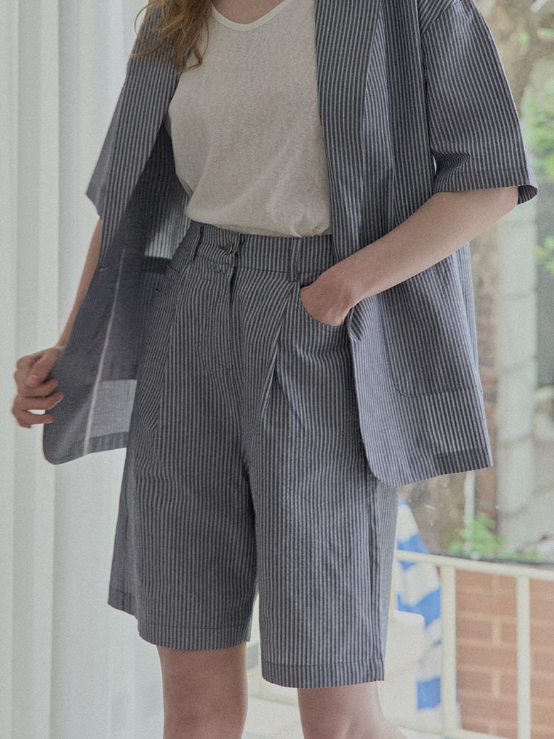 Stripe Short Pants - NAVY
