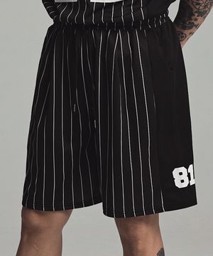 81 라인 버뮤다 팬츠 블랙