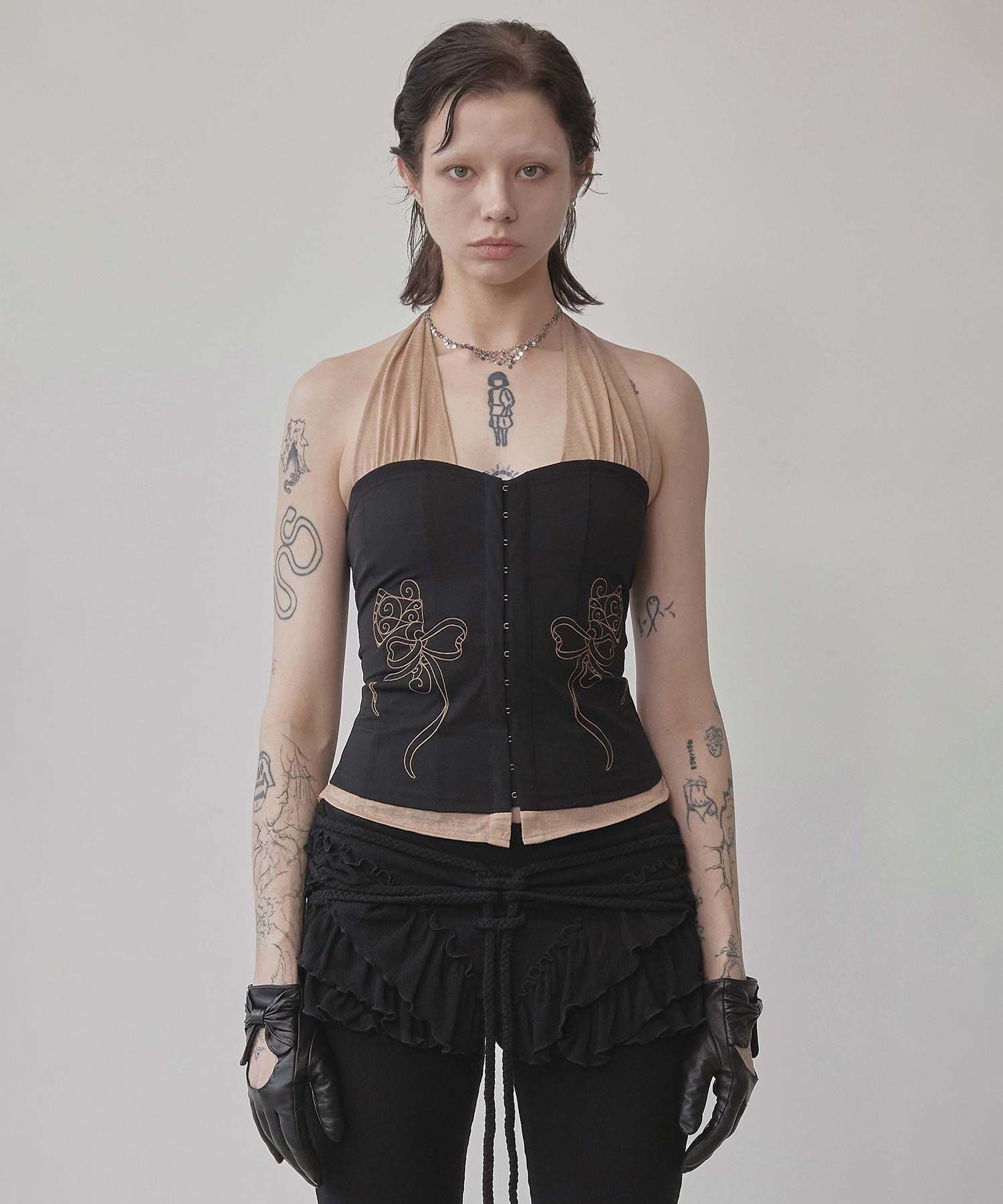 無料配送 ◆ Sculptor ◆ Farm Corset Halter Top Farm Corset Halter Top Black/Skin – Sculptor