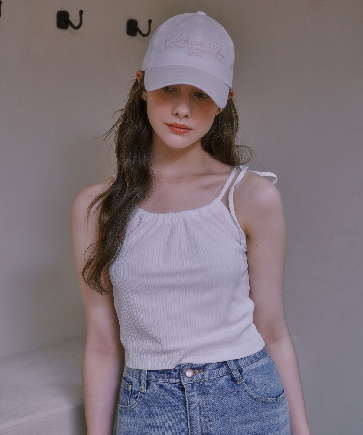 루루슈(LULUCHOU) Ribbon Halterneck Top - WHITE