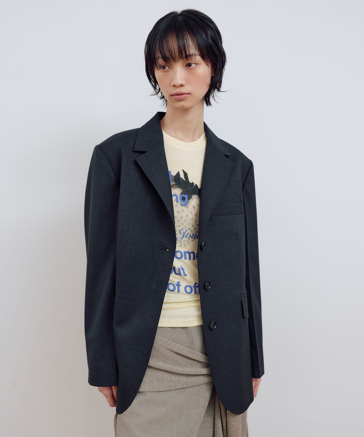 마조네(MA JOURNEE) SINGLE HIDDEN JACKET_CHARCOAL