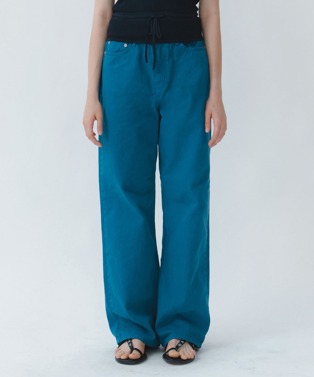 유라고(URAGO) Blue dyeing straight denim