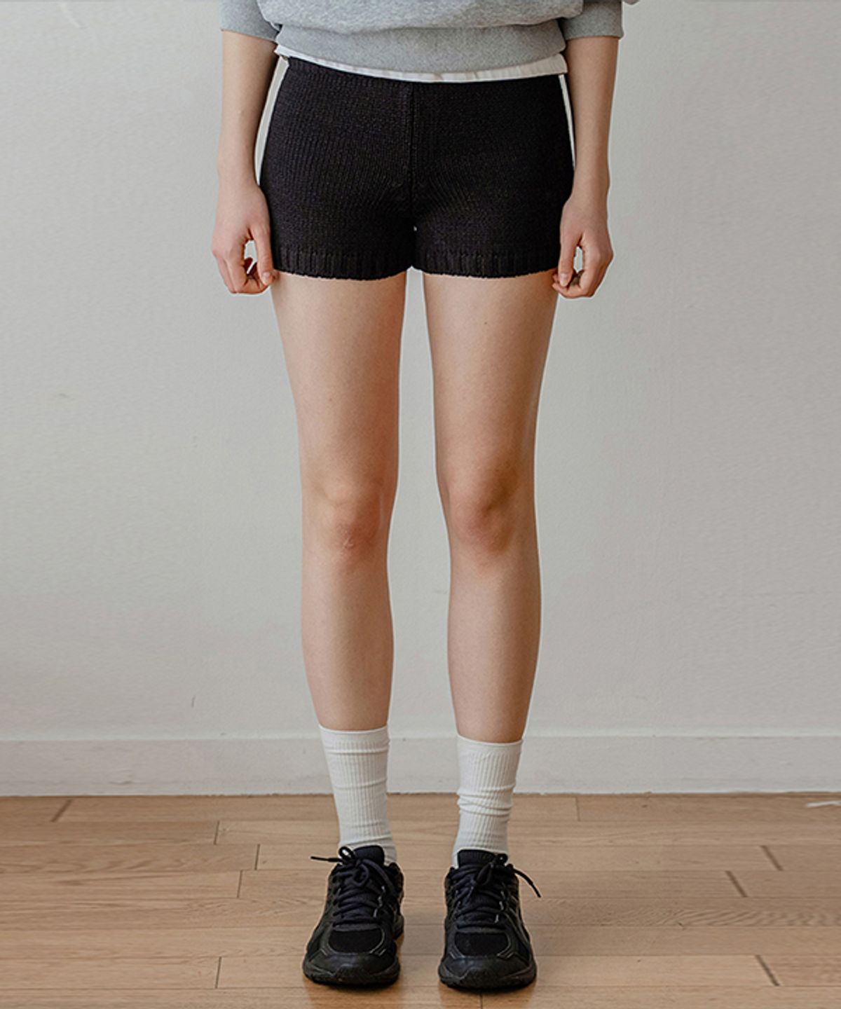 코스에그(COSEGG) Knit Micro Shorts_EESPT32_Black