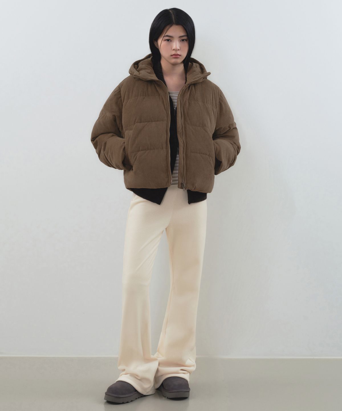 무신사 스탠다드 우먼(MUSINSA STANDARD WOMAN) 우먼즈 데일리 푸퍼 코듀로이 후디드 숏 패딩 재킷 [바로크 브라운]